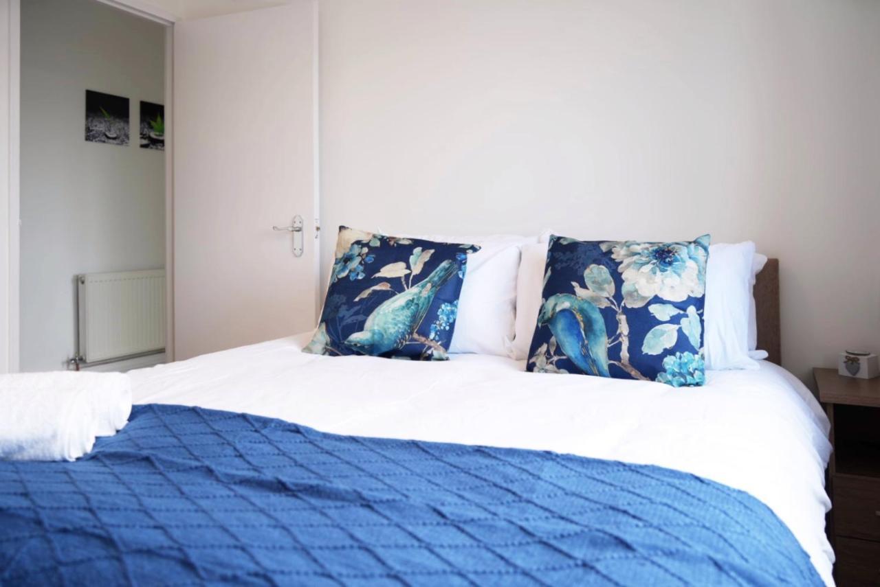 Sophie Place In Vauxhall - 3 Double Beds, 1 Sofa Bed, Spacious ลอนดอน ภายนอก รูปภาพ